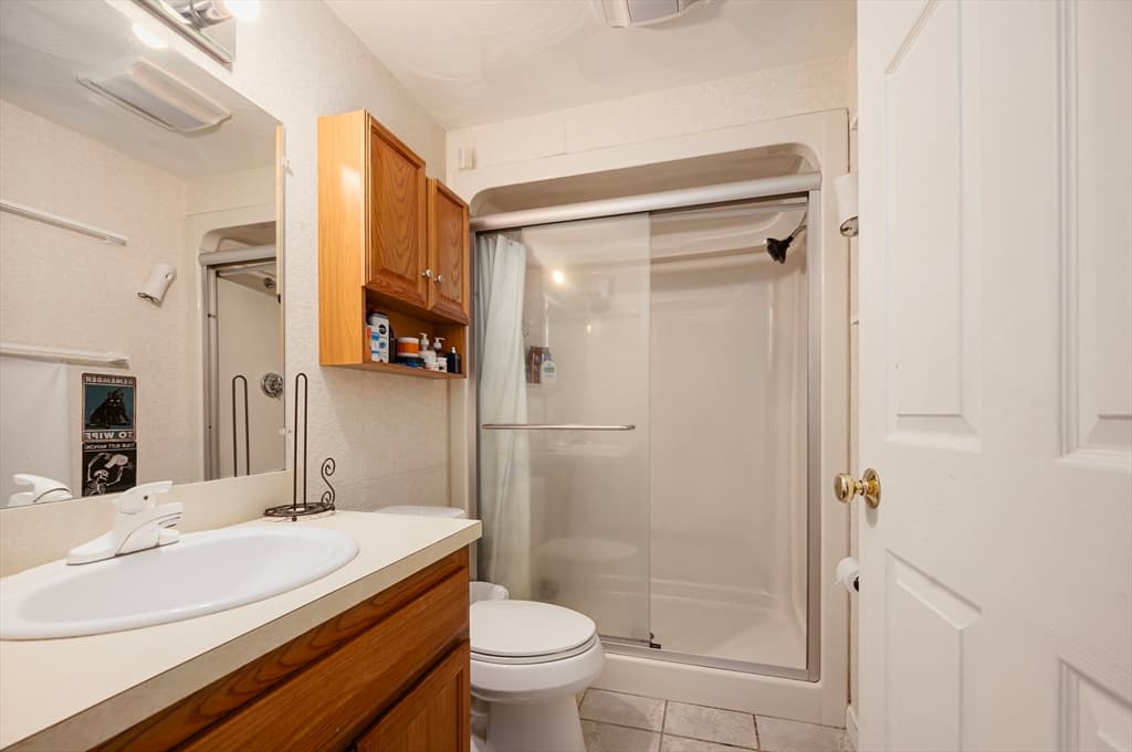 127 Maple St, Attleboro MA 02703 photo 19