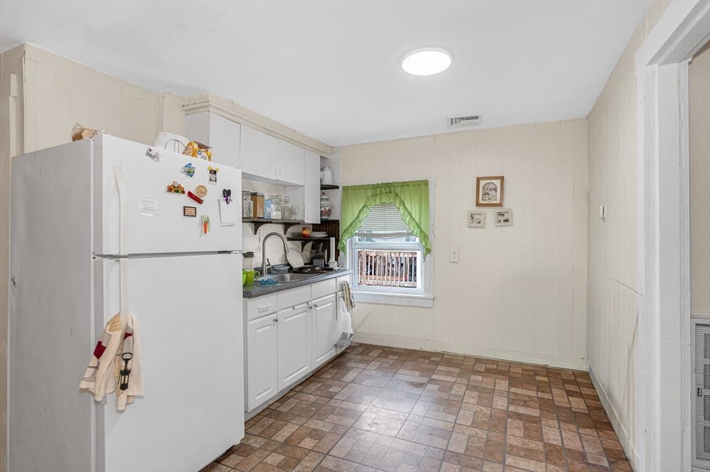 694 Merrimack Street, Lowell MA 01854 photo 28
