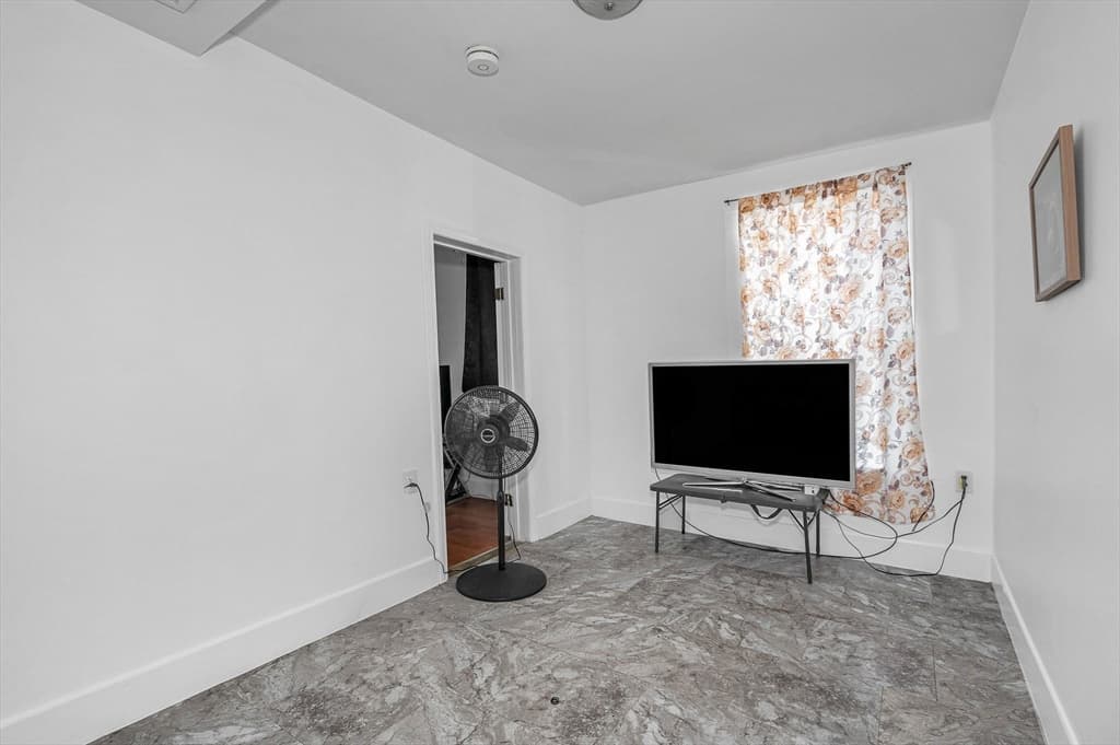 694 Merrimack Street, Lowell MA 01854 photo 15