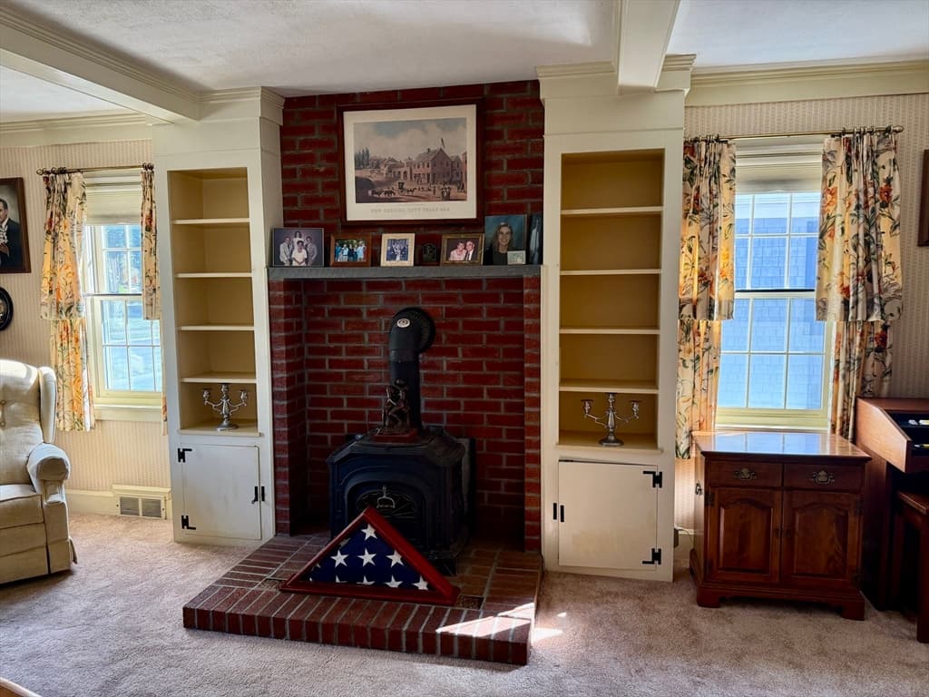 16 Pauline St, New Bedford MA 02740 photo 11