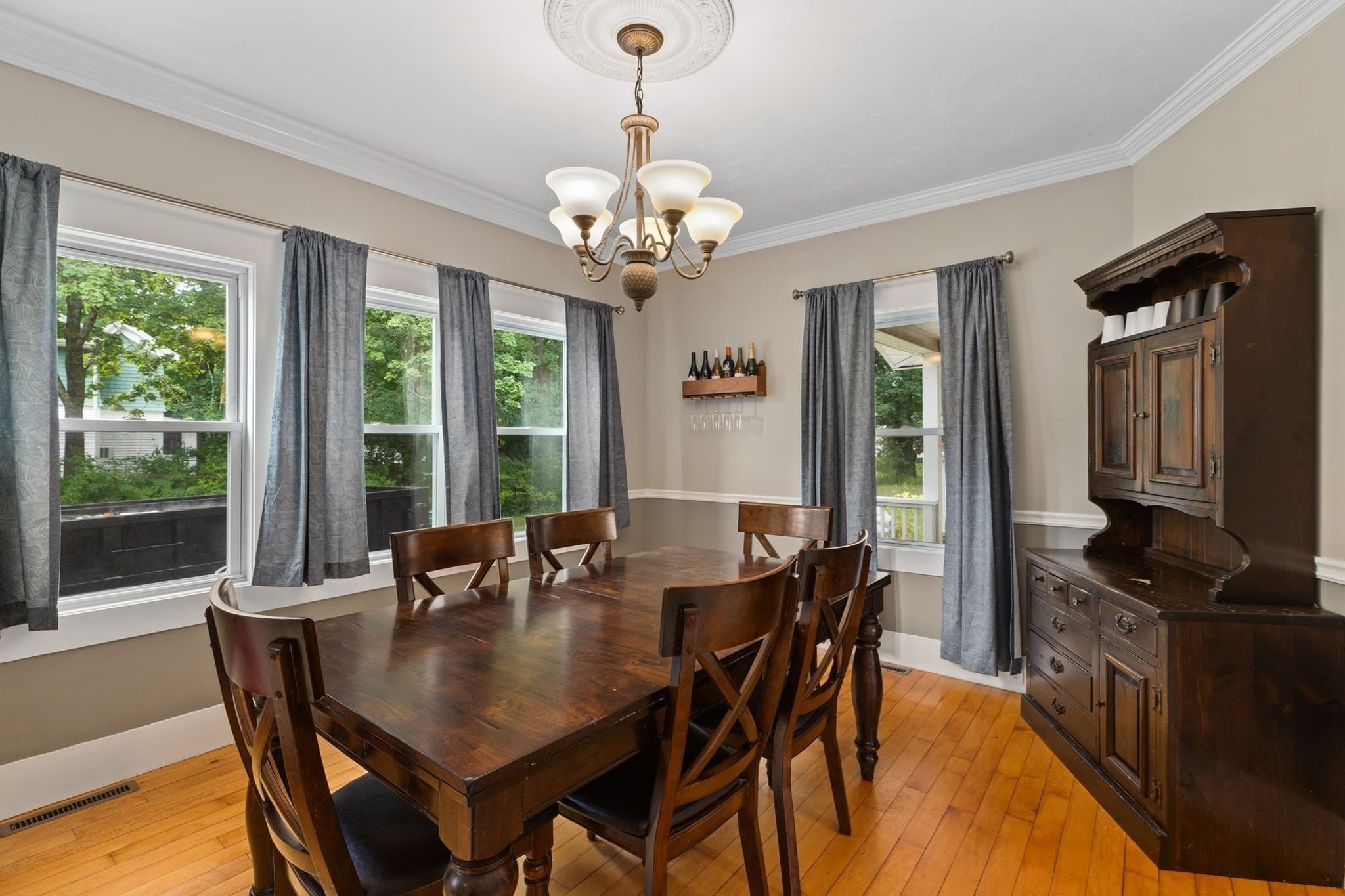 Single Family Residence at 396 Central St, Mansfield MA 02048, Mansfield, photo 9 of 31
