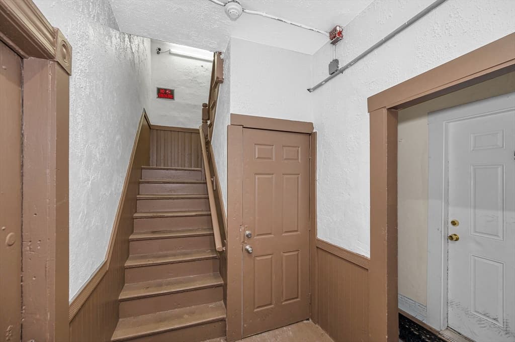 694 Merrimack Street, Lowell MA 01854 photo 34