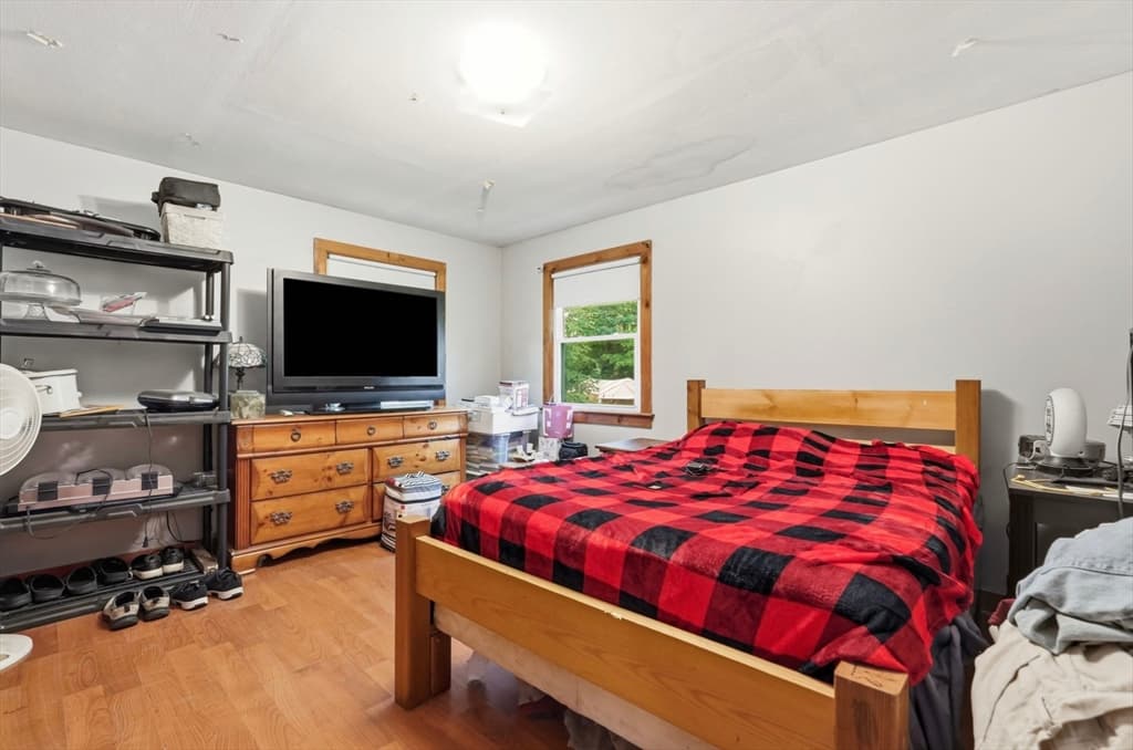 483 Federal St, Montague MA 01351 photo 16