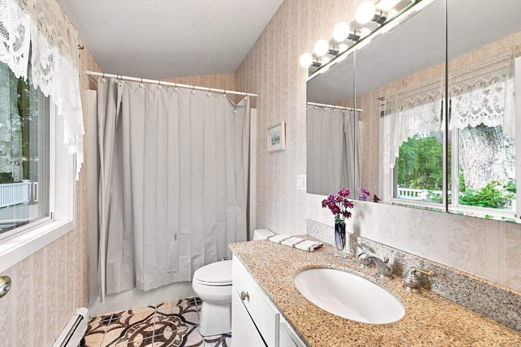 79 Pond Cir, Mashpee MA 02649 photo 12