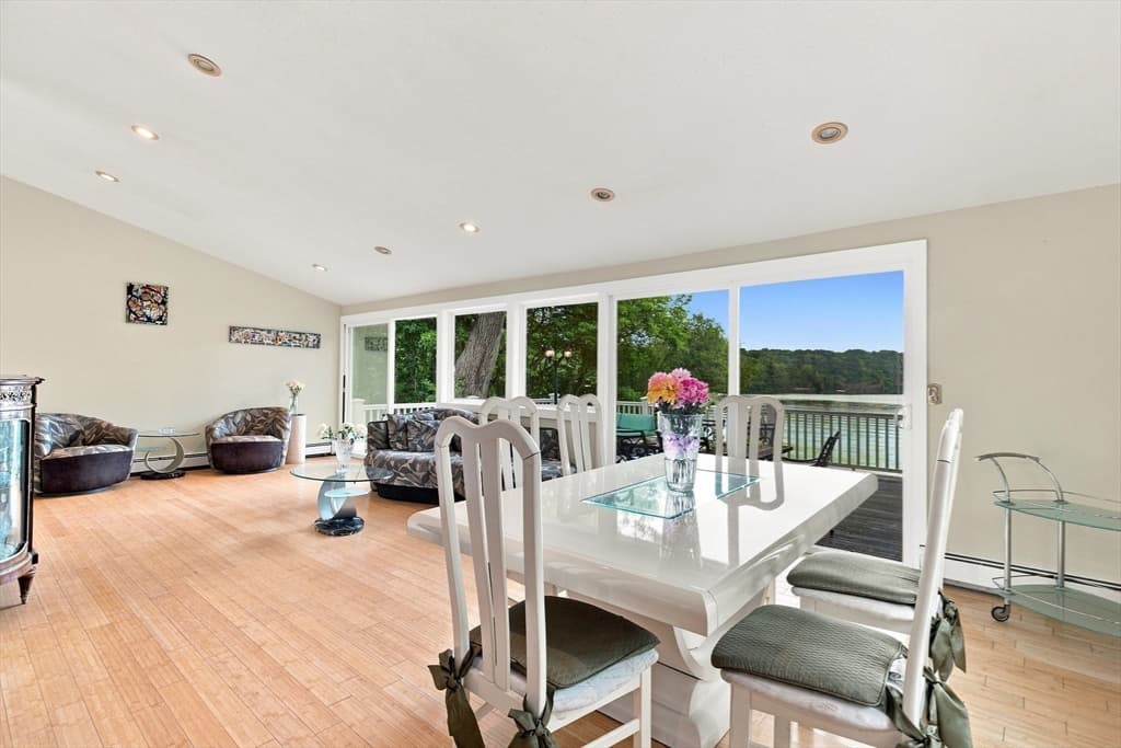 79 Pond Cir, Mashpee MA 02649 photo 7