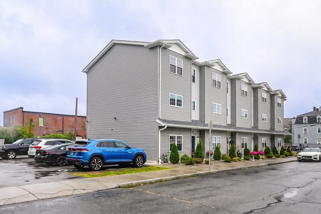 550 Spring St # 1, Fall River MA 02721 photo 24