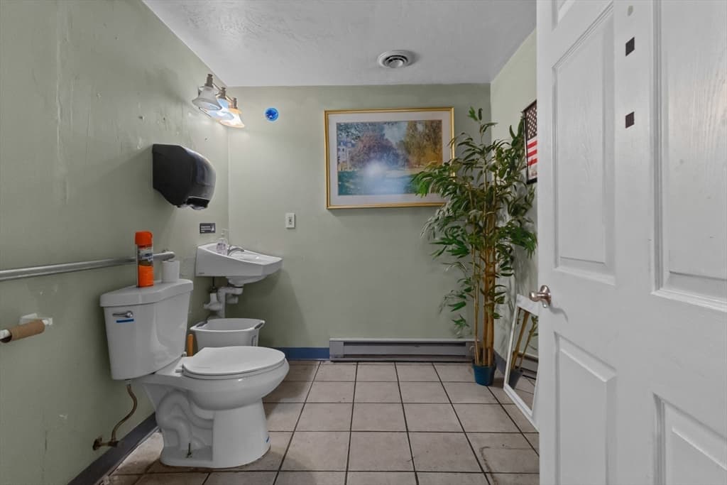 184 W Main Street, Dudley MA 01571 photo 27