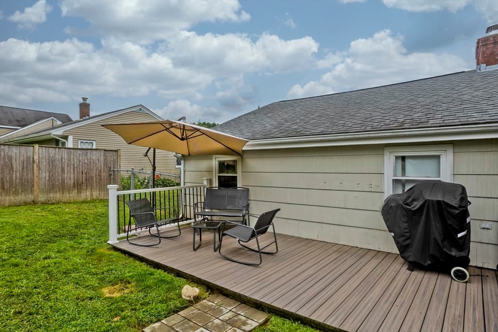 14 Bliss Rd, Bellingham MA 02019 photo 26