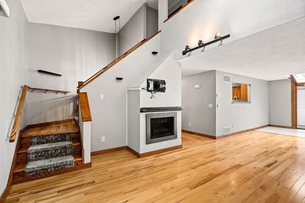 13 Eaton Ct # 13, Haverhill MA 01832 photo 6