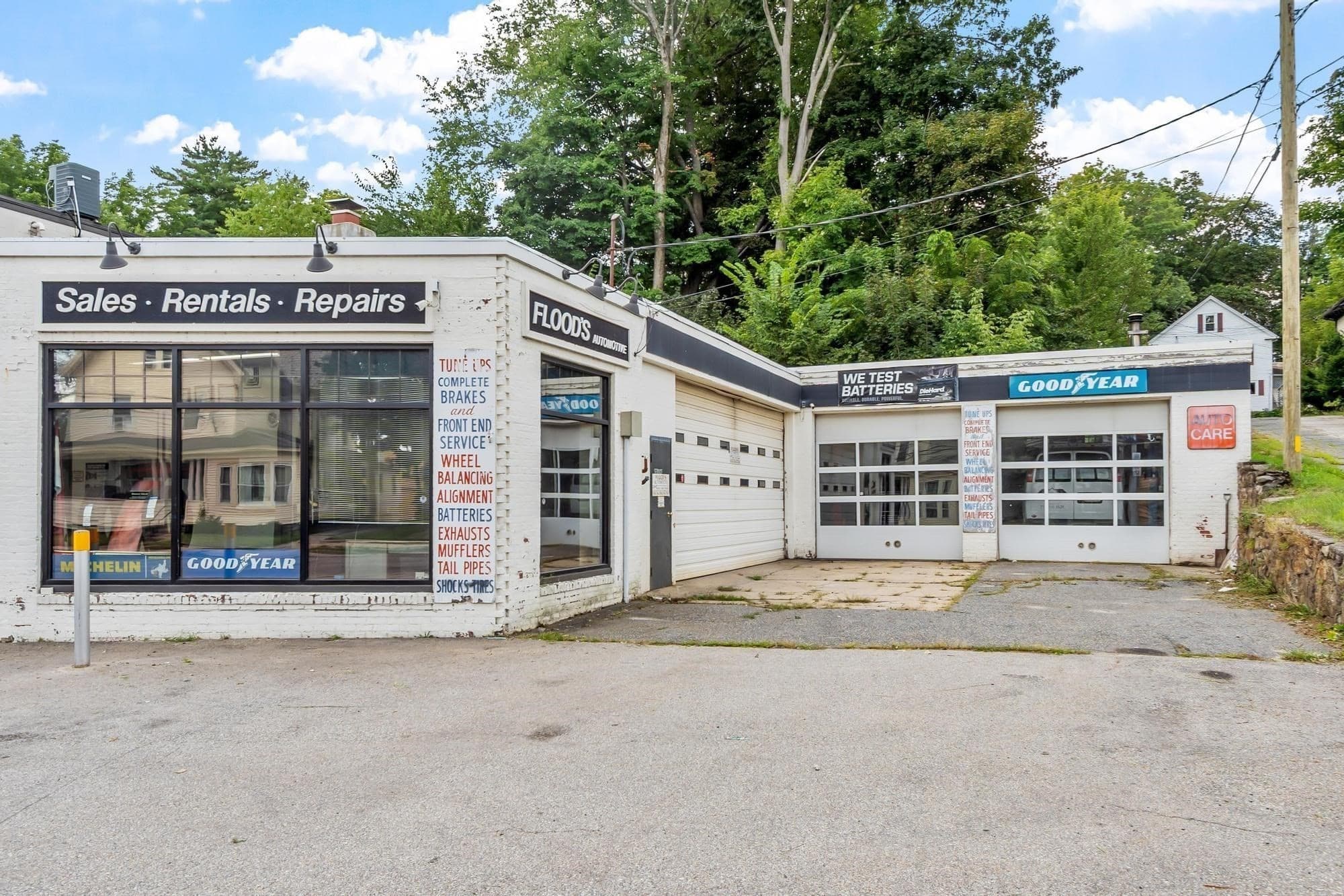 Commercial Sale at 93 Hamilton St, Southbridge MA 01550, photo 3 of 24