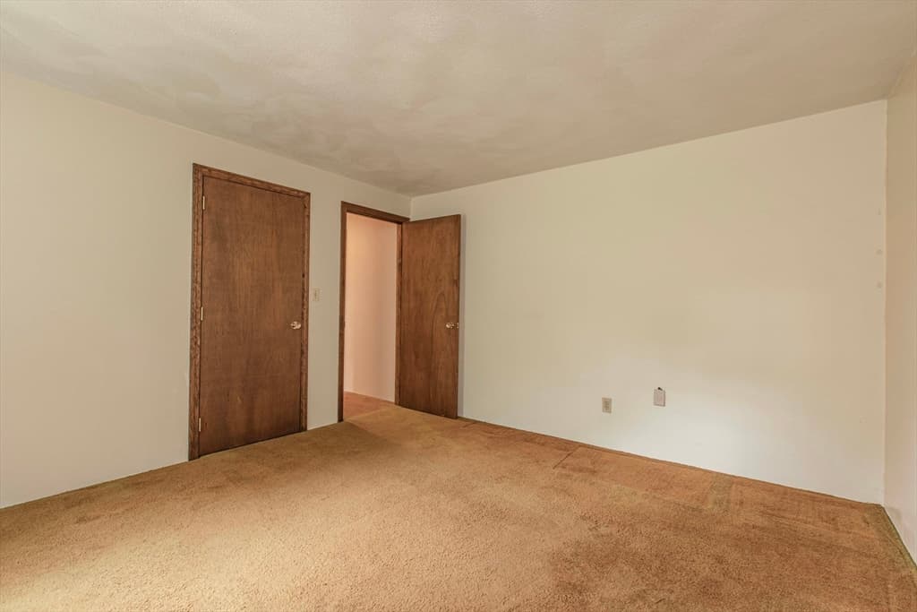 27 Sylvanus Wood Ln, Woburn MA 01801 photo 18