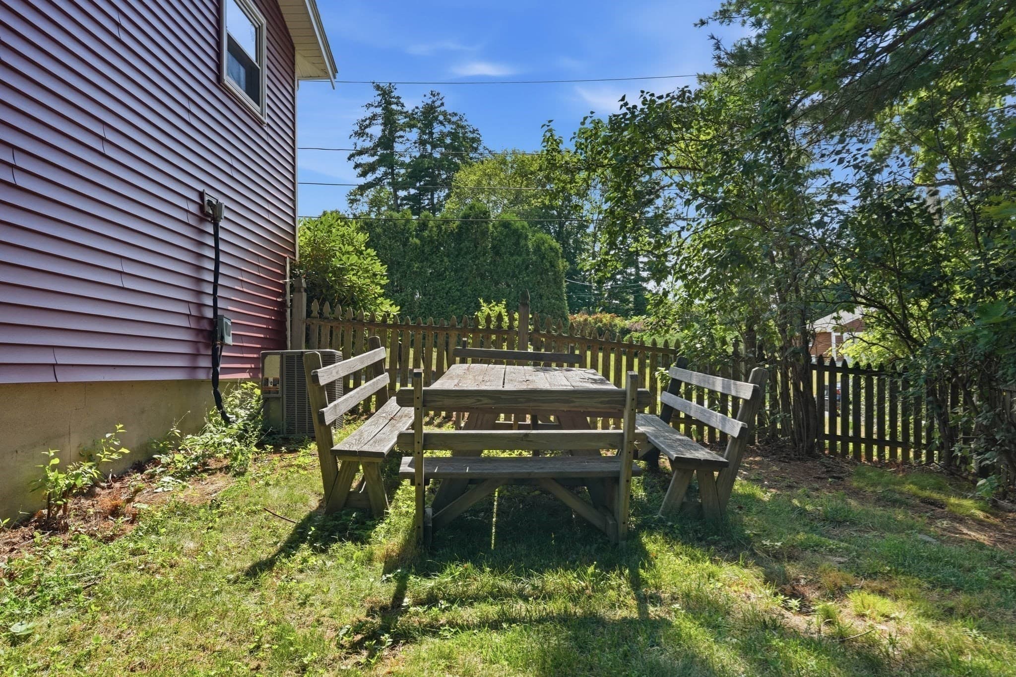 Single Family Residence at 14 Briscoe Rd, Groveland MA 01834, Groveland, photo 32 of 39