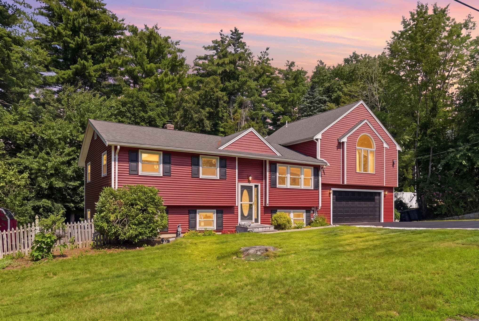 14 Briscoe Rd, Groveland MA 01834