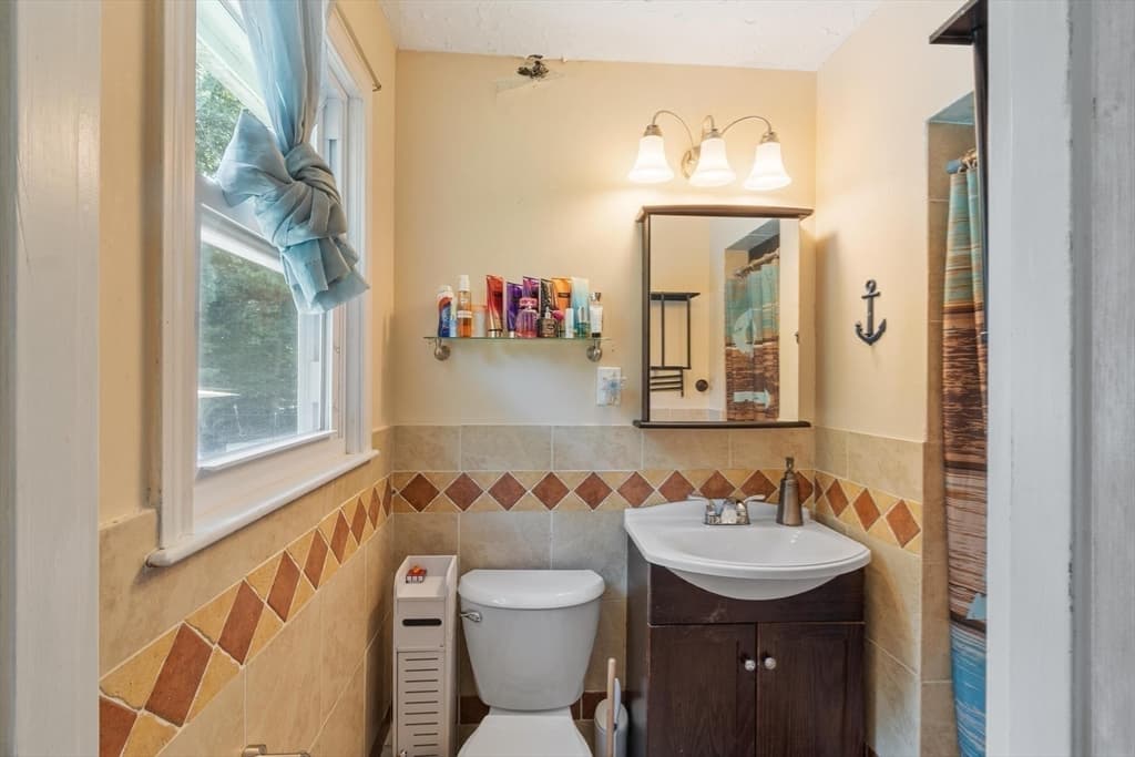456 Summer, North Andover MA 01845 photo 19