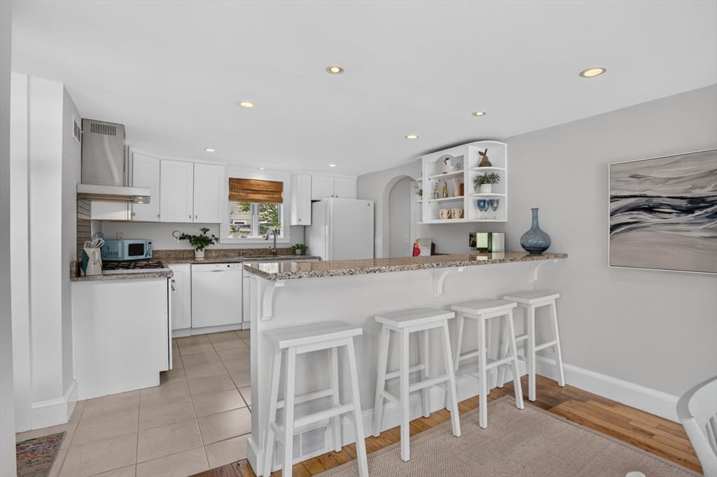 21 Ashland St, Nashua NH 03064 photo 7