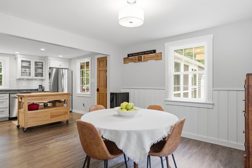 24 Prospect Rd, Andover MA 01810 photo 8