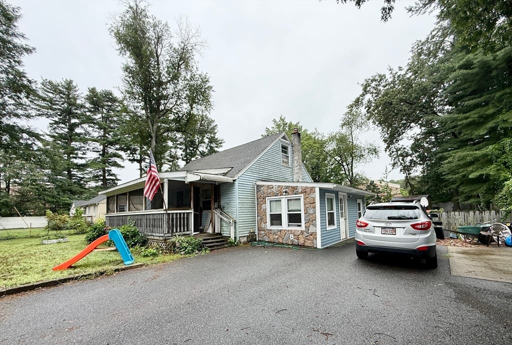 28 Skipper Lane, Westfield MA 01085 photo 5