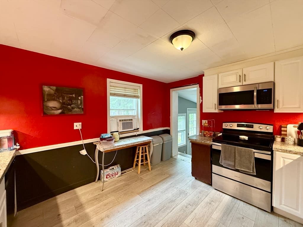 28 Skipper Lane, Westfield MA 01085 photo 11