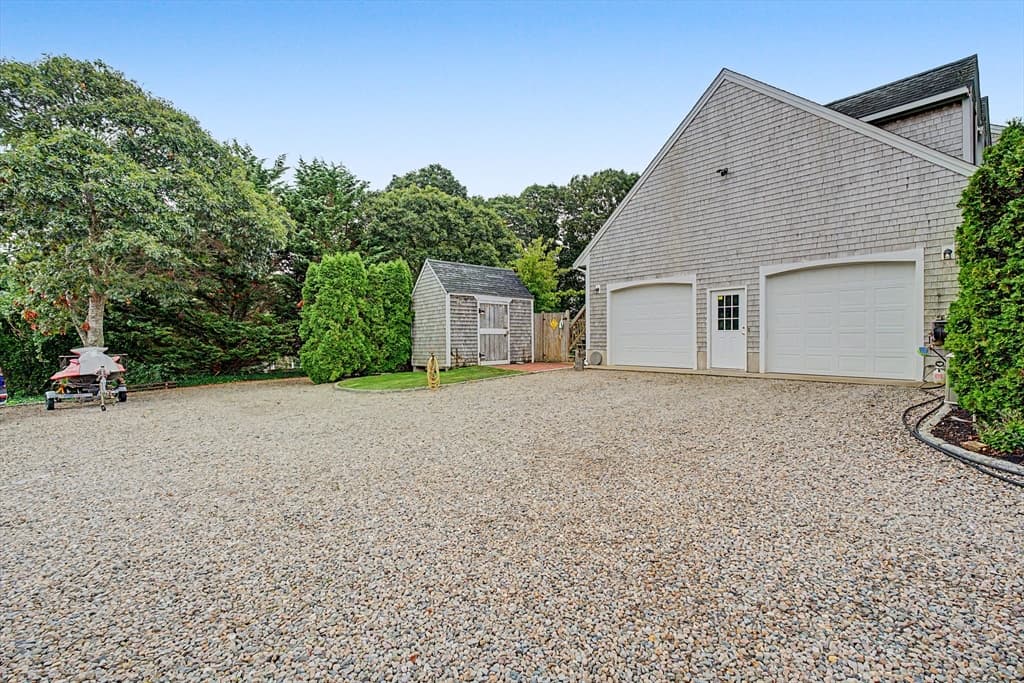 12 Gordon Ln, Yarmouth MA 02675 photo 2