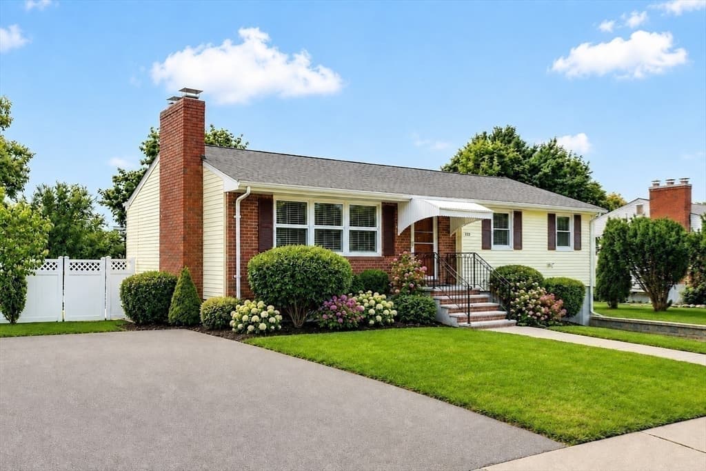 120 Kingston Road, Waltham MA 02451 photo 2