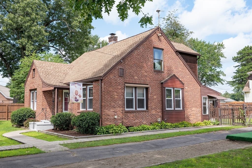 41 Park St, Agawam MA 01030 photo 30