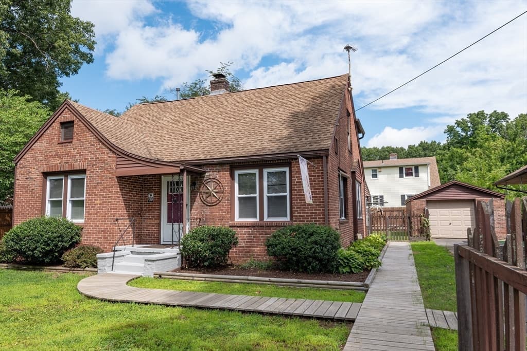 41 Park St, Agawam MA 01030 photo 29
