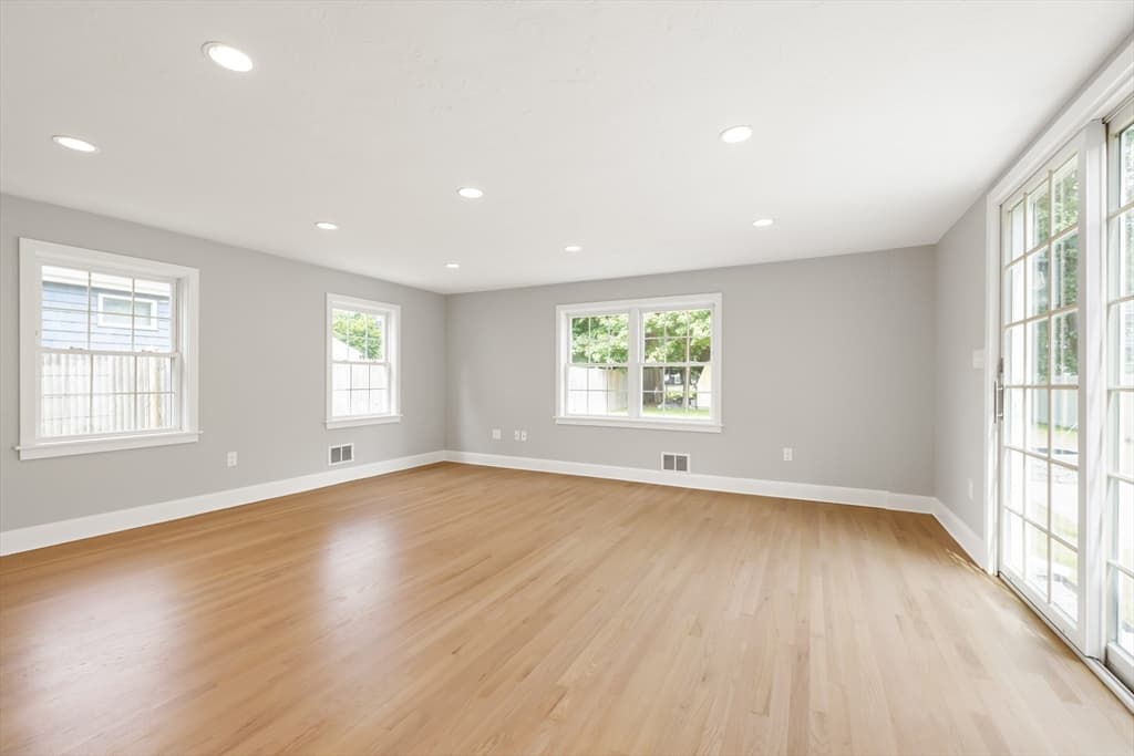 11 Fern St, Natick MA 01760 photo 8