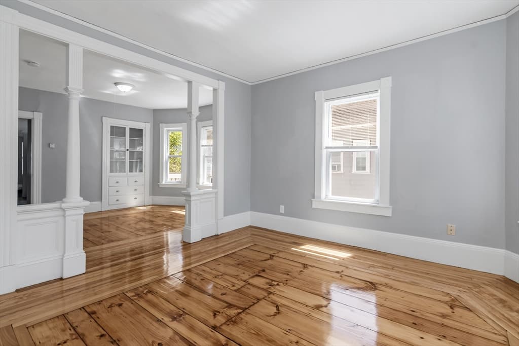 31-33 Bourne Street, Lowell MA 01852 photo 23