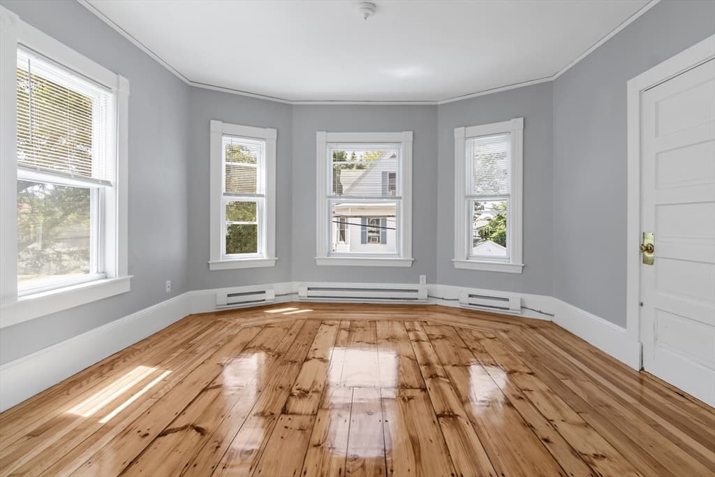 31-33 Bourne Street, Lowell MA 01852 photo 22