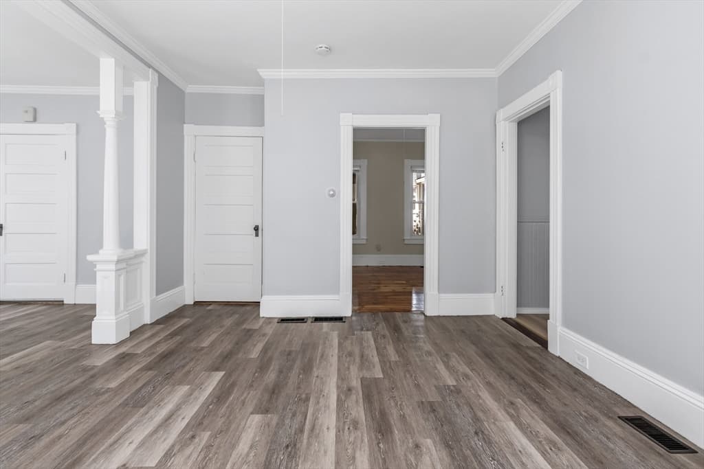 31-33 Bourne Street, Lowell MA 01852 photo 10