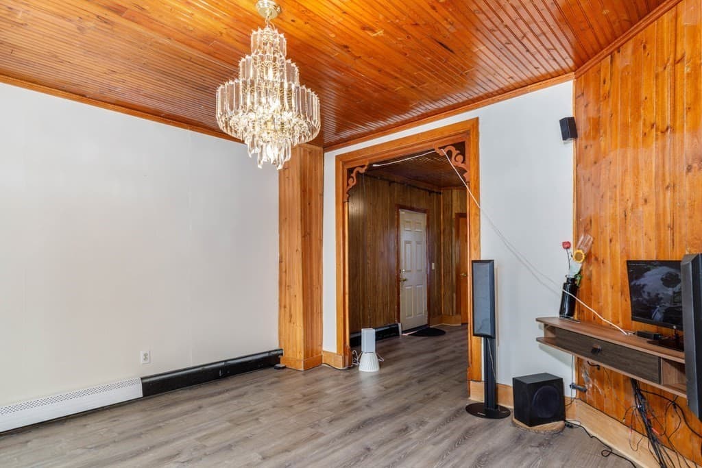 116 Marshall St, Fitchburg MA 01420 photo 6