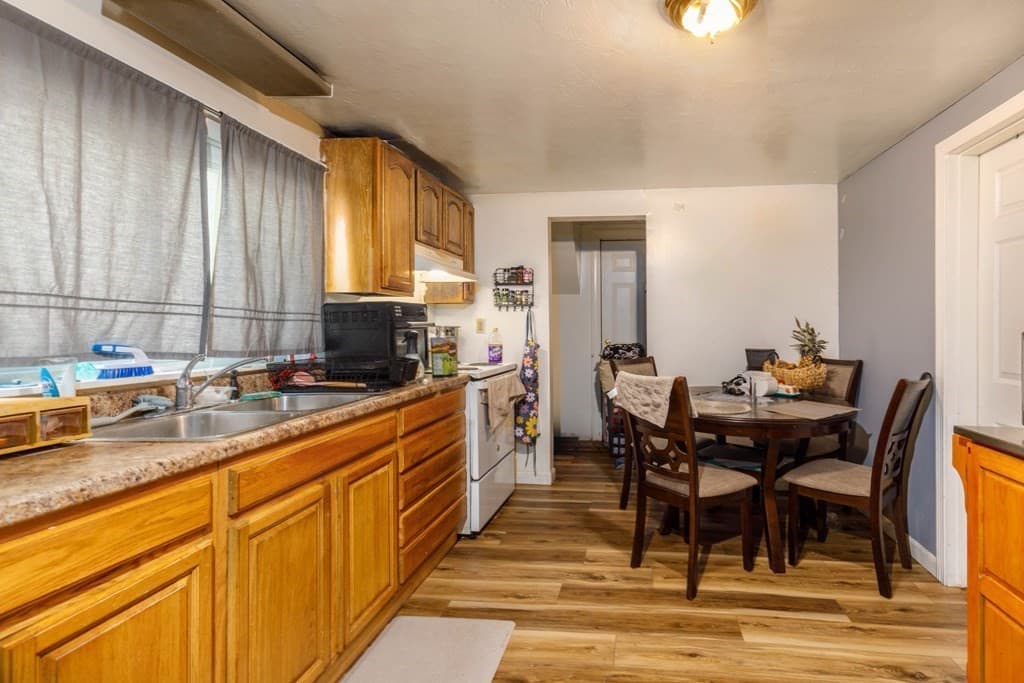 116 Marshall St, Fitchburg MA 01420 photo 13