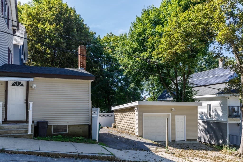 116 Marshall St, Fitchburg MA 01420 photo 12