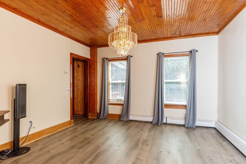 116 Marshall St, Fitchburg MA 01420 photo 5
