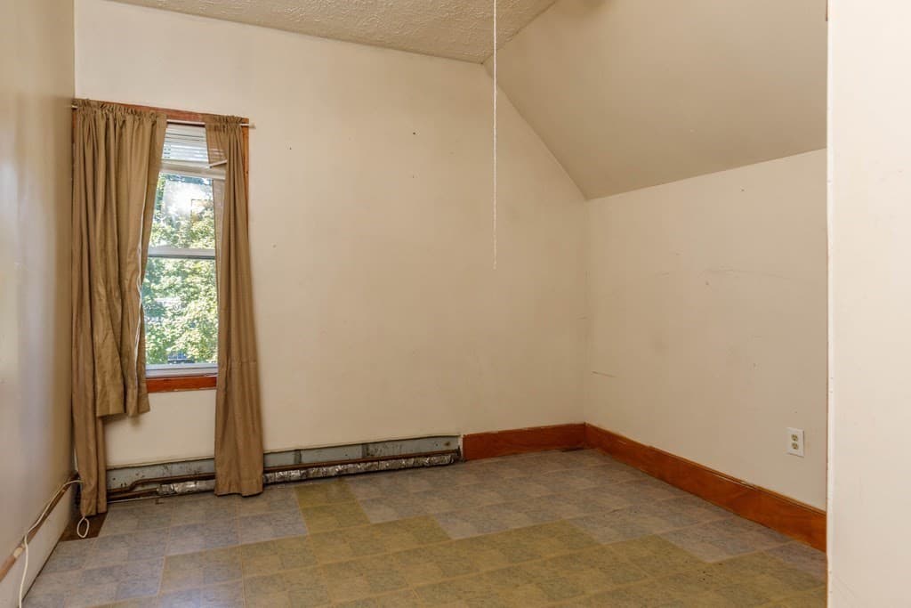 116 Marshall St, Fitchburg MA 01420 photo 10