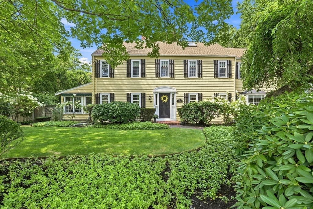 85 High St, Winchester MA 01890