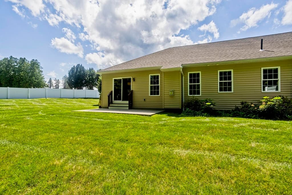 150 Stonybrook Way # 150, South Hadley MA 01075 photo 34