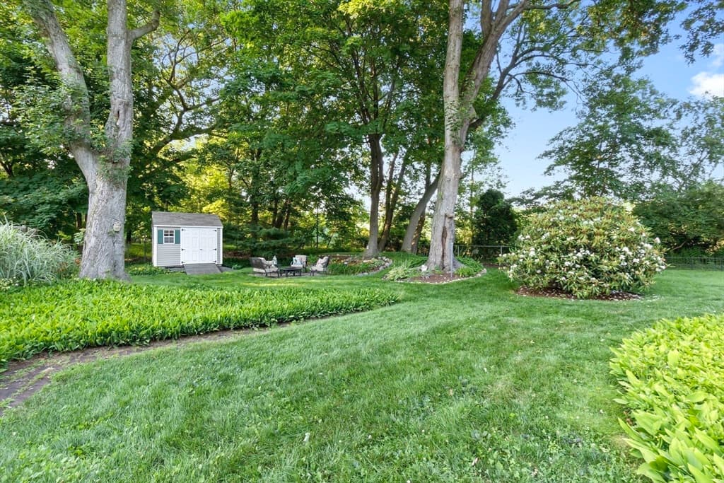 176 Colon St, Beverly MA 01915 photo 23