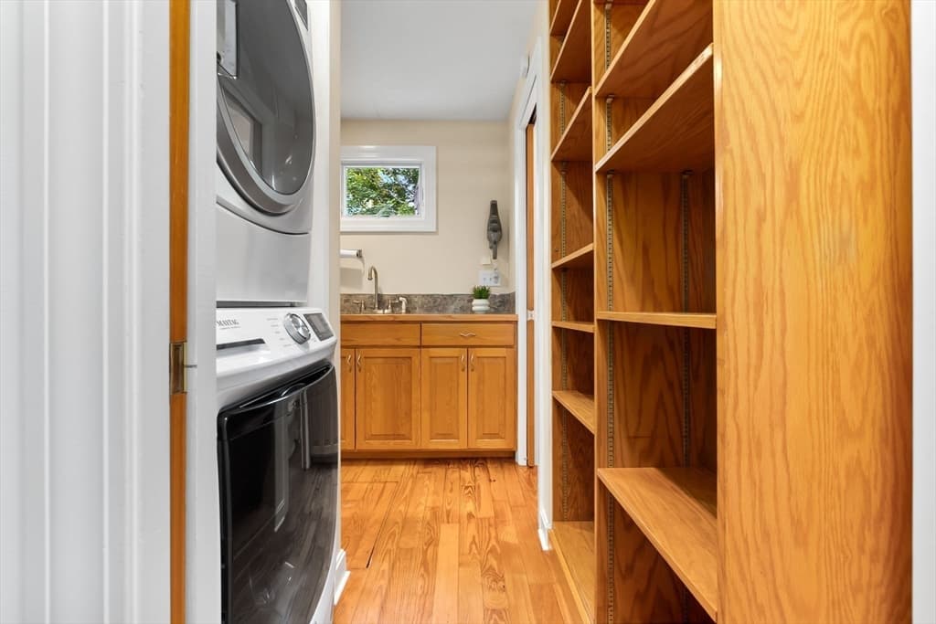 176 Colon St, Beverly MA 01915 photo 20