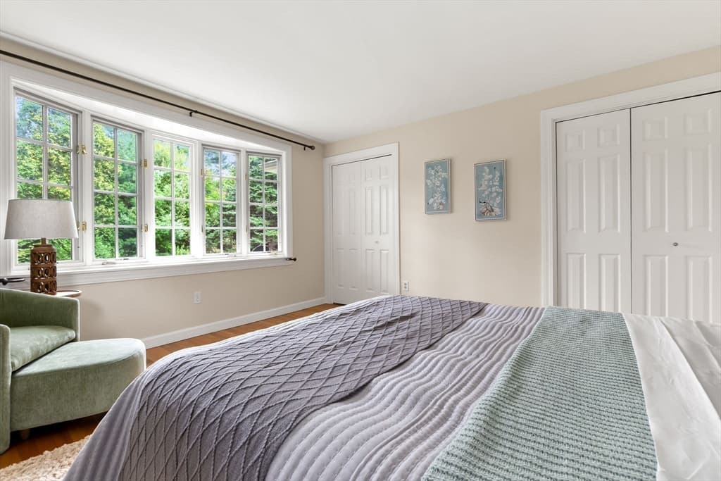 176 Colon St, Beverly MA 01915 photo 14