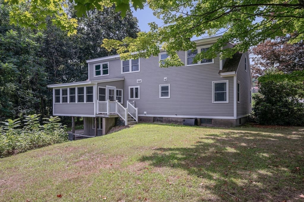 129 Forest St, Haverhill MA 01832 photo 8