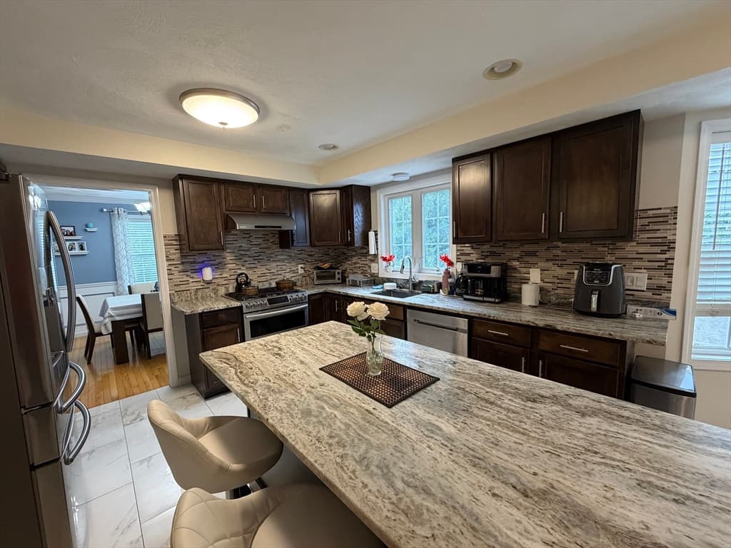 25 Winston Cir, Haverhill MA 01830 photo 12