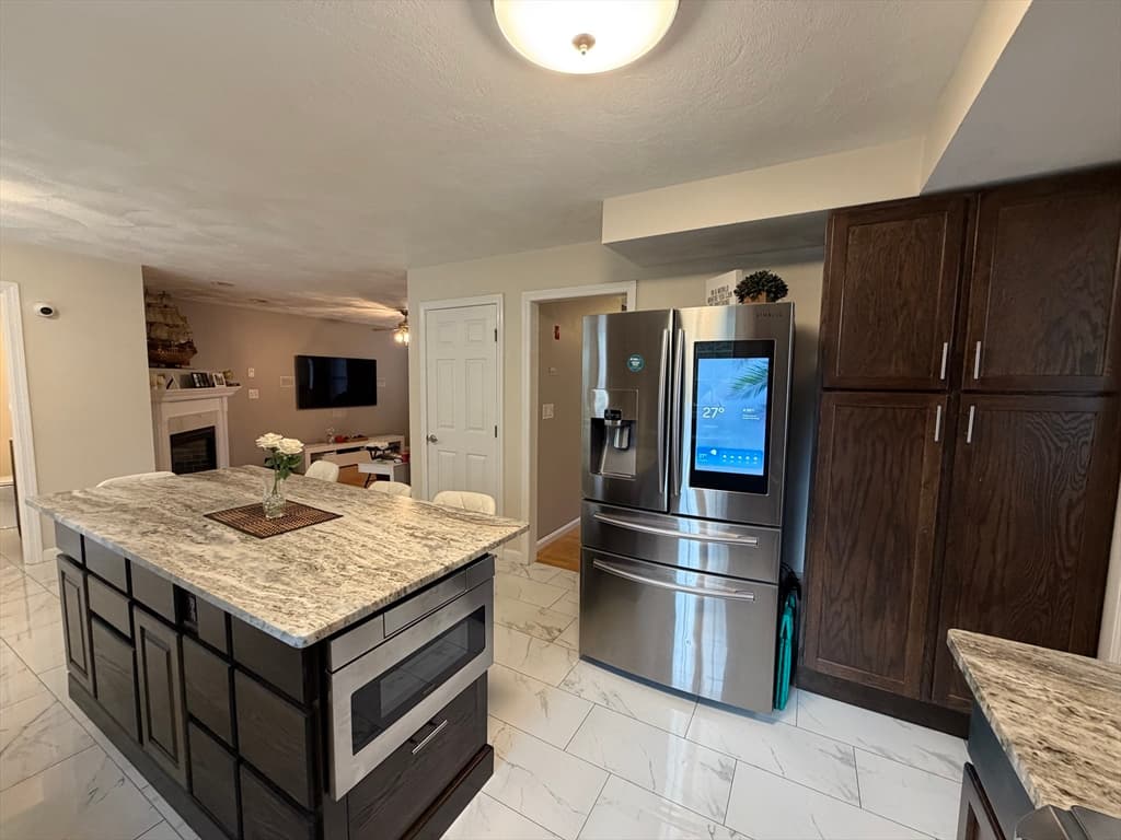 25 Winston Cir, Haverhill MA 01830 photo 14