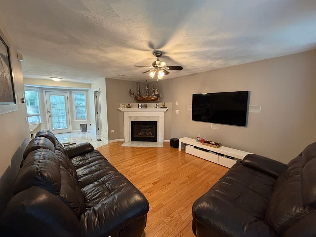 25 Winston Cir, Haverhill MA 01830 photo 8