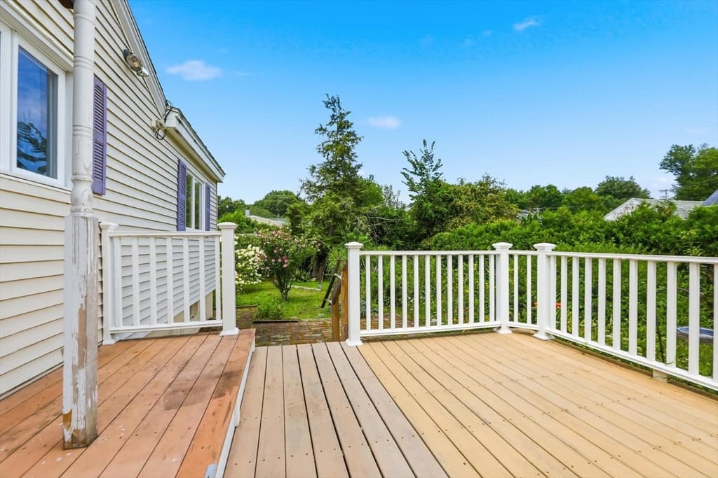 17 Saint James St, Dracut MA 01826 photo 24