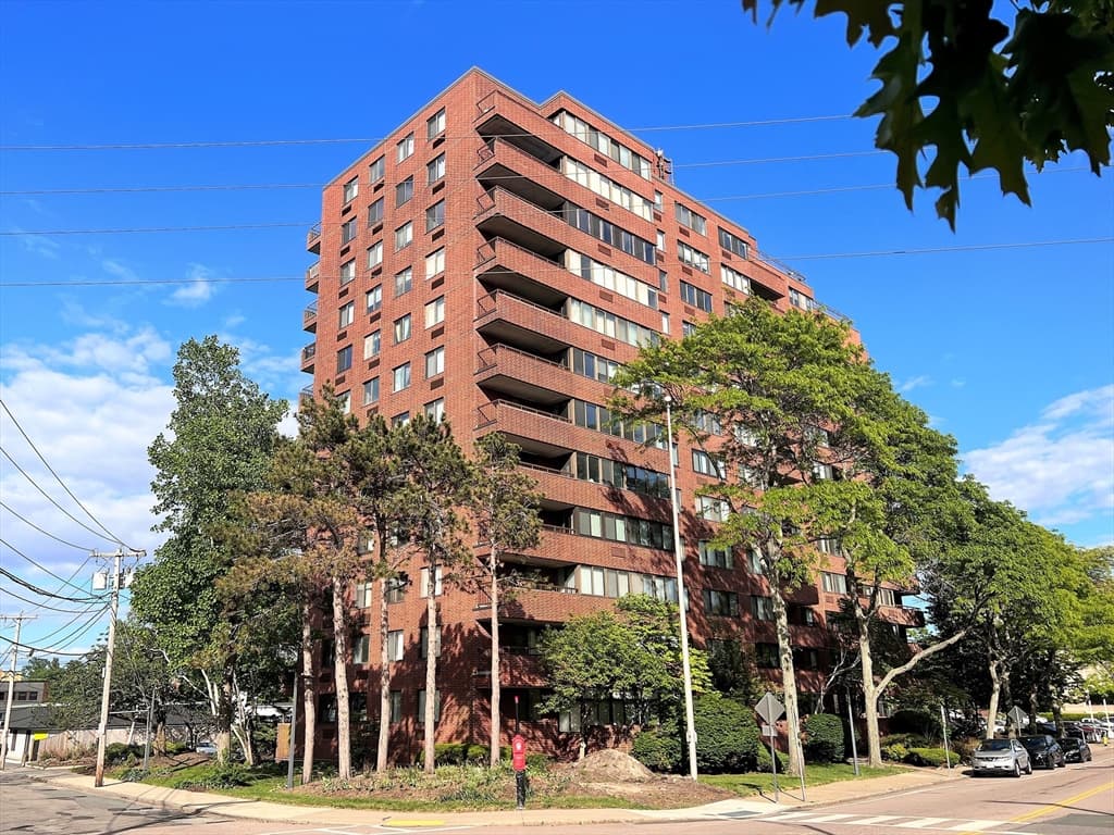 77 Adams St # 610, Quincy MA 02169