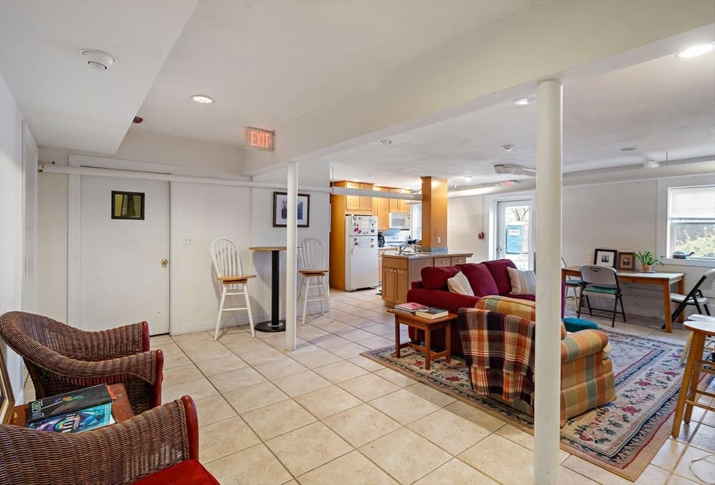 21 Bradlee Rd # 54, Medford MA 02155 photo 14