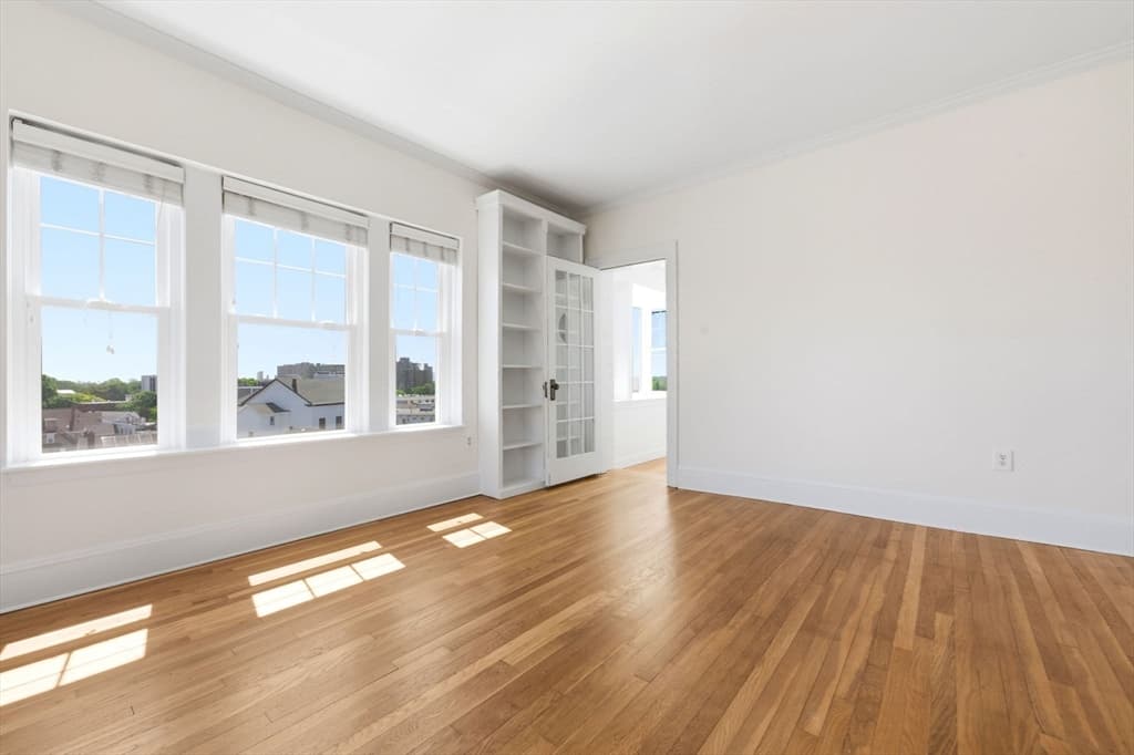 21 Bradlee Rd # 54, Medford MA 02155 photo 4