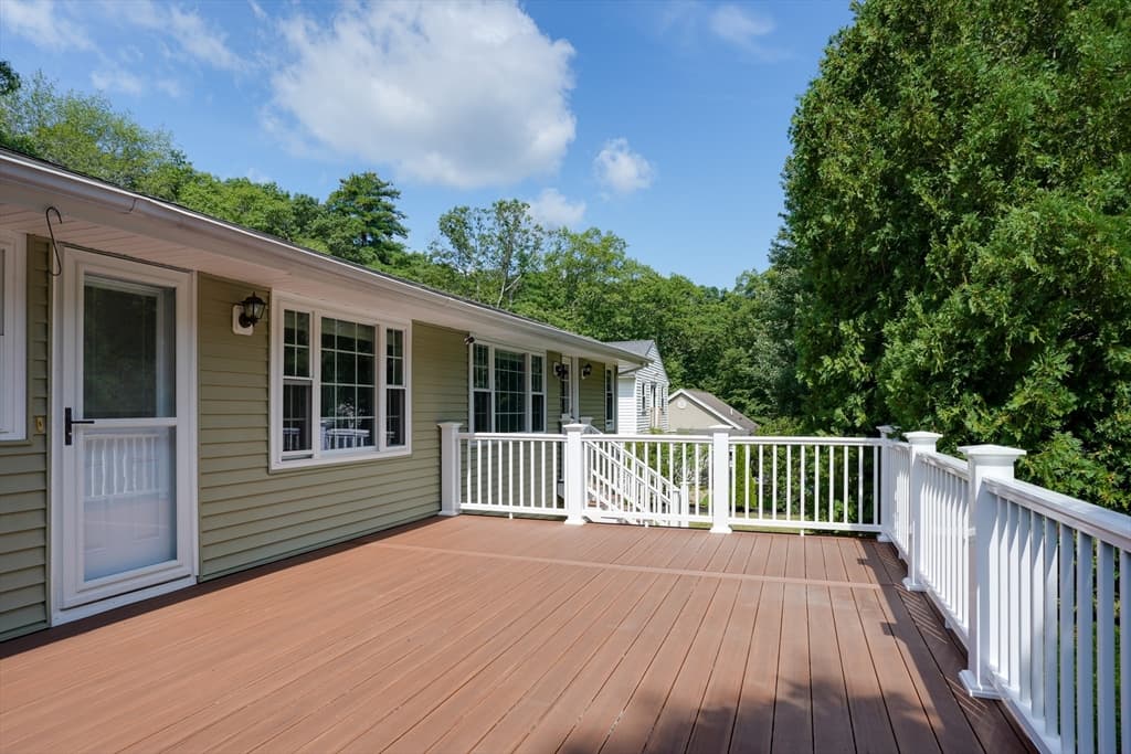 31 Lakeshore Dr, Hudson MA 01749 photo 36
