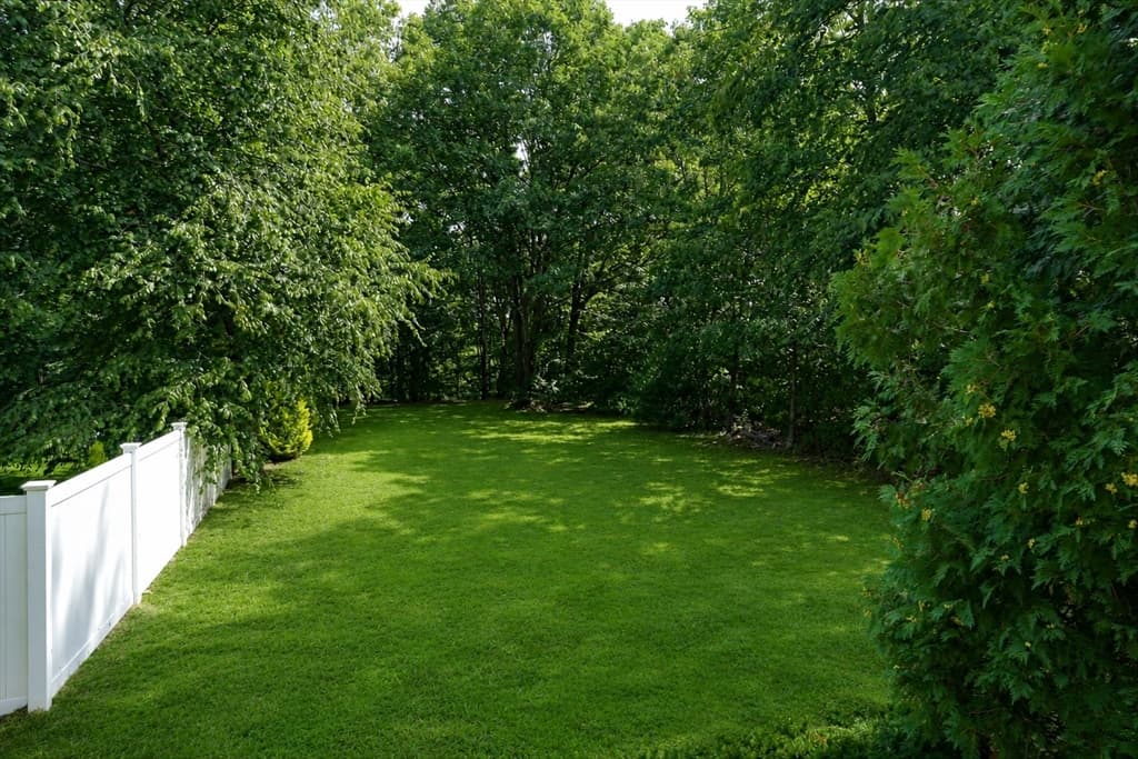 31 Lakeshore Dr, Hudson MA 01749 photo 38